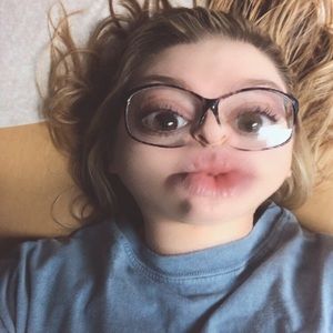 Meet your Posher, Devon